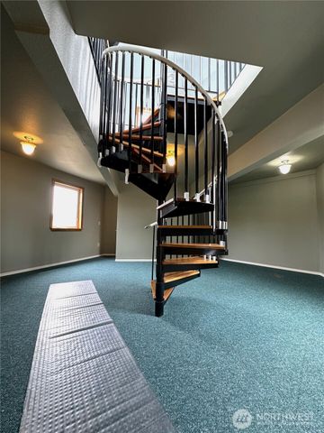 832 Whale Court SW, Ocean Shores, WA 98569