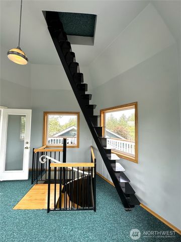 832 Whale Court SW, Ocean Shores, WA 98569