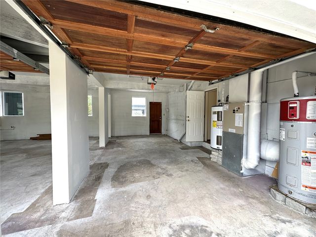 832 Whale Court SW, Ocean Shores, WA 98569