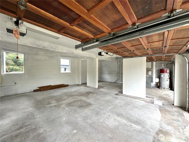 832 Whale Court SW, Ocean Shores, WA 98569