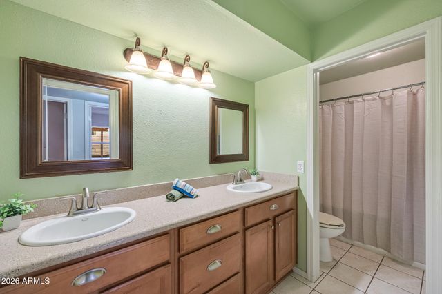 1725 N DATE Street 38, Mesa, AZ 85201