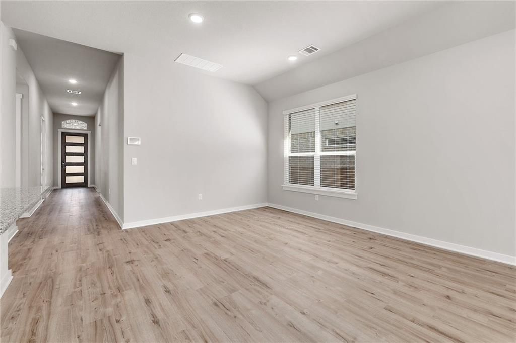 2416 Bear Cub BND, Leander, TX 78641