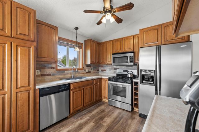 6235 146th Street N, Hugo, MN 55038