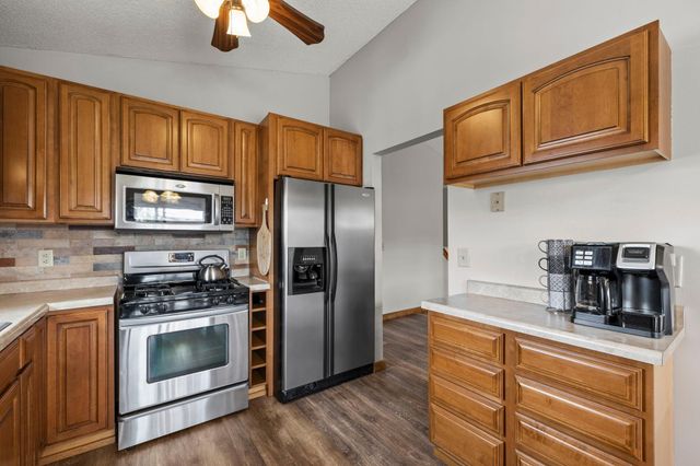 6235 146th Street N, Hugo, MN 55038