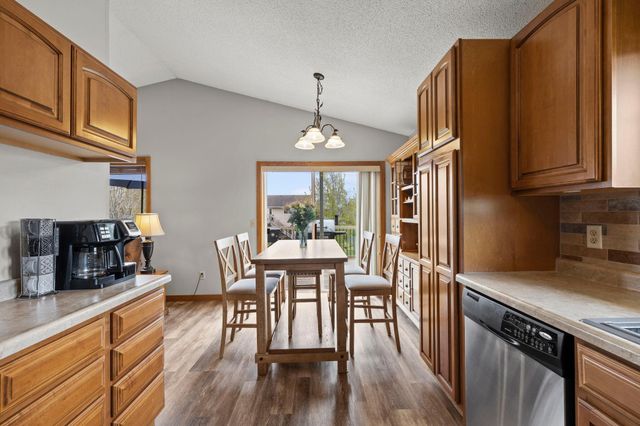 6235 146th Street N, Hugo, MN 55038