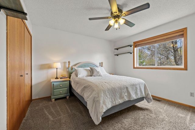 6235 146th Street N, Hugo, MN 55038