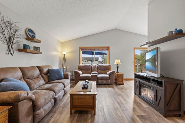6235 146th Street N, Hugo, MN 55038