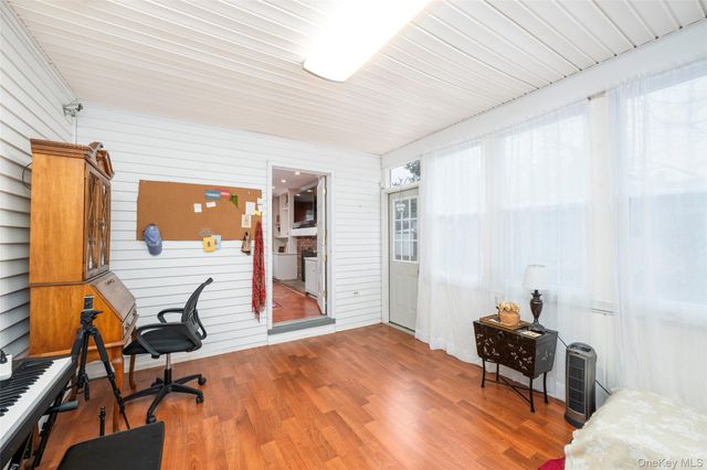 44 Thornwood Drive, Poughkeepsie, NY 12603