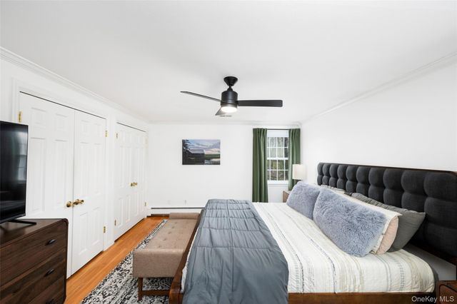 44 Thornwood Drive, Poughkeepsie, NY 12603