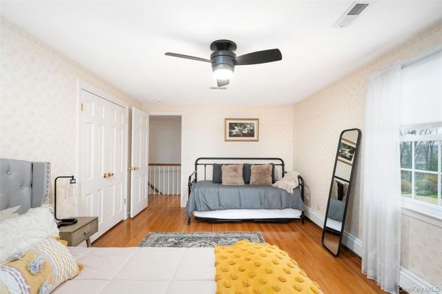 44 Thornwood Drive, Poughkeepsie, NY 12603