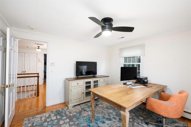 44 Thornwood Drive, Poughkeepsie, NY 12603