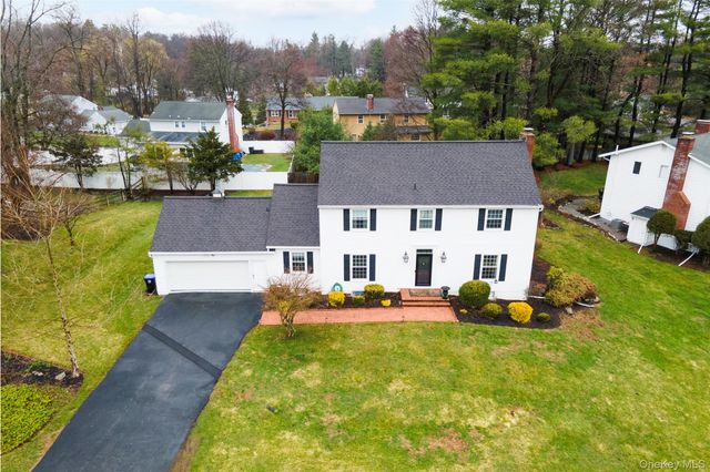 44 Thornwood Drive, Poughkeepsie, NY 12603