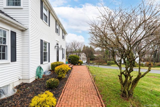 44 Thornwood Drive, Poughkeepsie, NY 12603