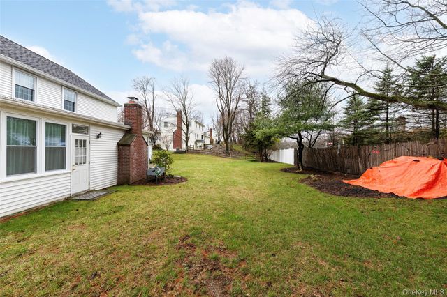 44 Thornwood Drive, Poughkeepsie, NY 12603