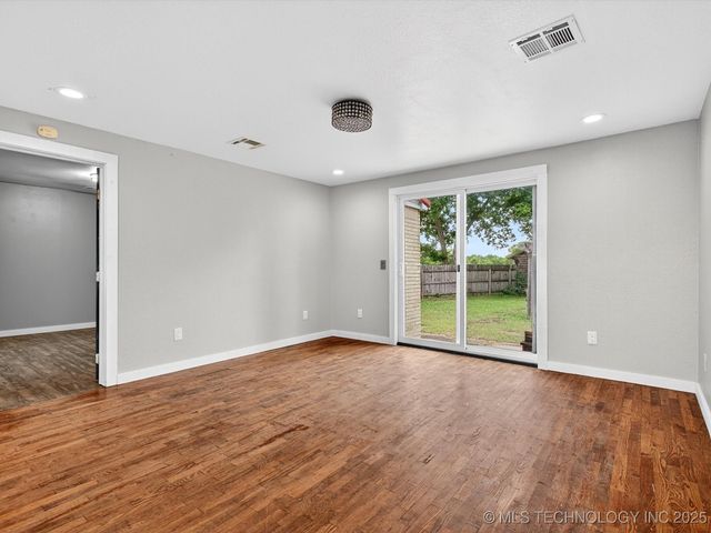 396950 W 1300 Road, Dewey, OK 74029