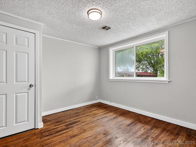 396950 W 1300 Road, Dewey, OK 74029