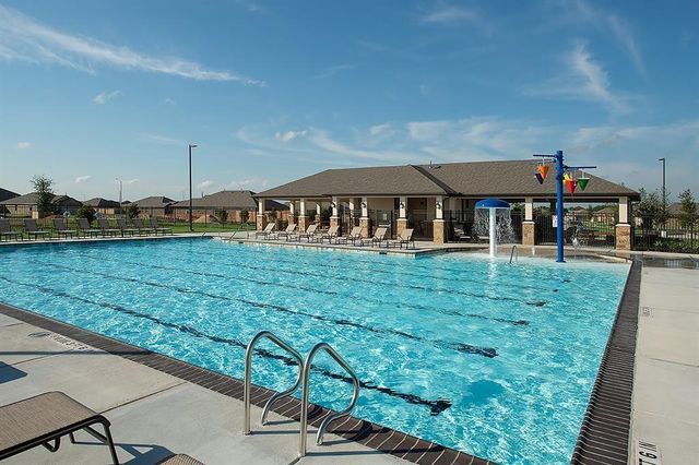 6823 Amber Cliff Lane, Richmond, TX 77469