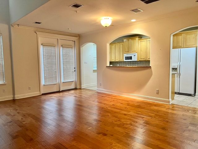 4444 Jardin Street, Irving, TX 75038