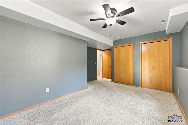 1802 SUGAR CREEK PL, Spearfish, SD 57783