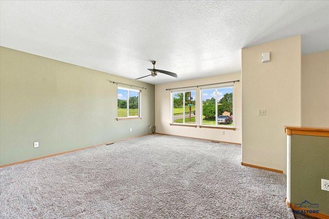 1802 SUGAR CREEK PL, Spearfish, SD 57783