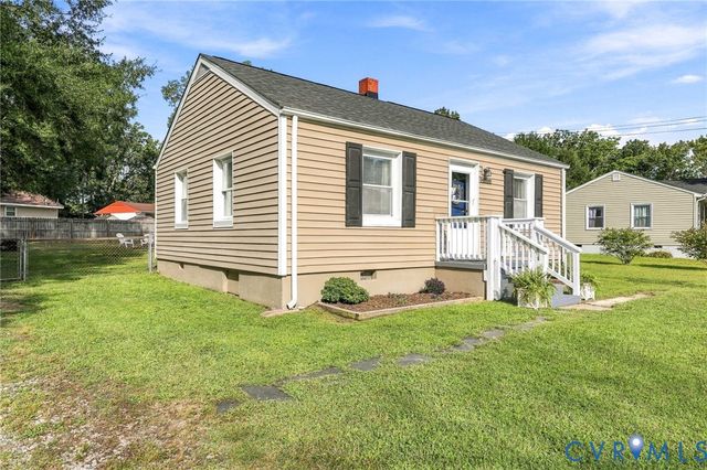 14224 Bermuda Ave, Chester, VA 23836