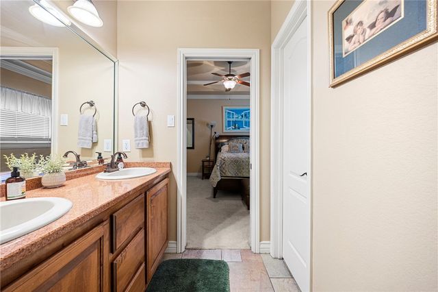 5325 Wild Olive, Corpus Christi, TX 78413