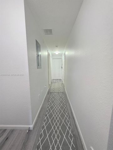 11403 NW 89th Street 111, Doral, FL 33178