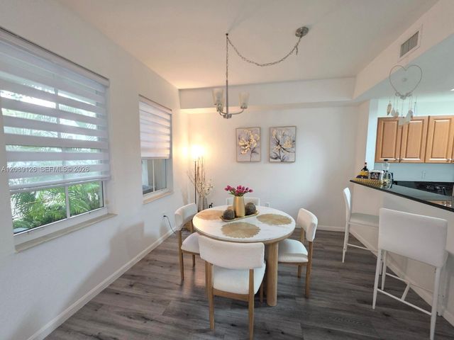11403 NW 89th Street 111, Doral, FL 33178