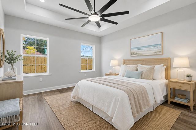 528 Plum Street, Ocean Springs, MS 39564