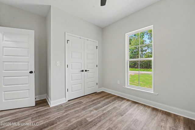 528 Plum Street, Ocean Springs, MS 39564