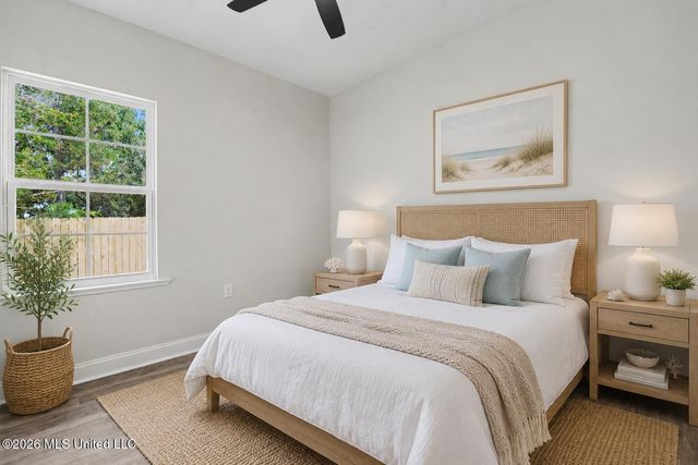 528 Plum Street, Ocean Springs, MS 39564