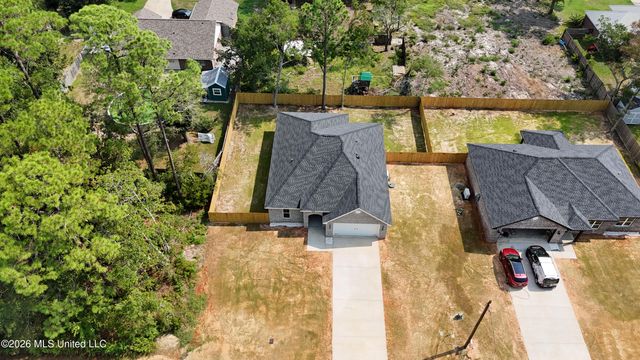 528 Plum Street, Ocean Springs, MS 39564
