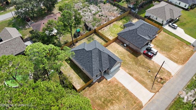 528 Plum Street, Ocean Springs, MS 39564