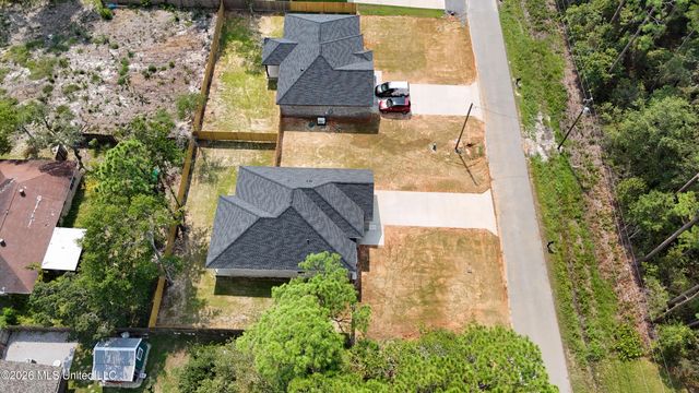 528 Plum Street, Ocean Springs, MS 39564