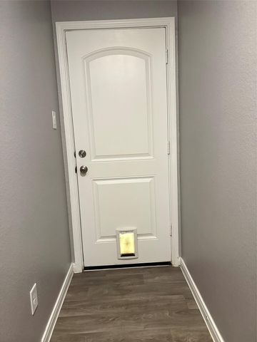 9822 Emerald Stone Way, Conroe, TX 77306