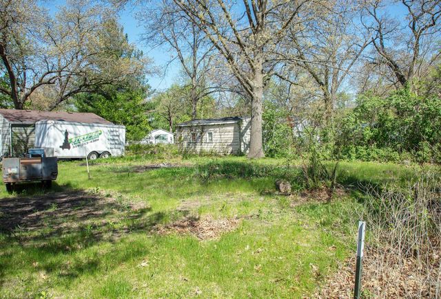 1919 Cypress Ave, Cedar Falls, IA 50613