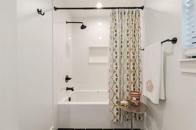 2642 NW 57th Street, Oklahoma City, OK 73112