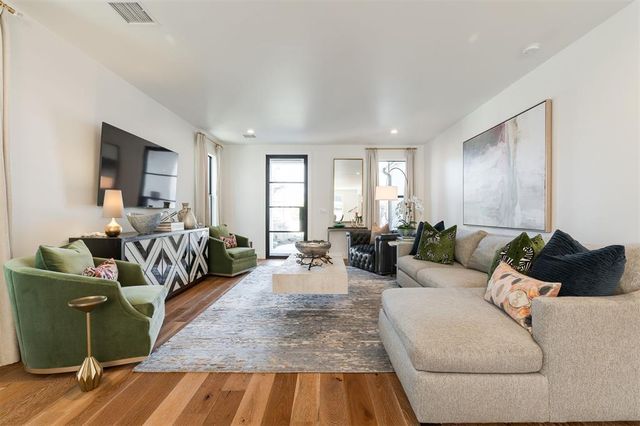 2642 NW 57th Street, Oklahoma City, OK 73112