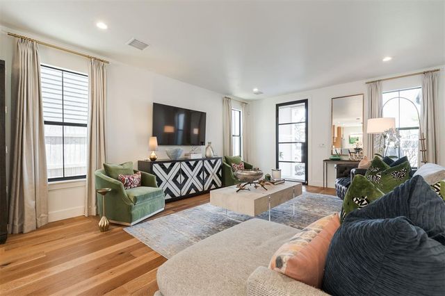 2642 NW 57th Street, Oklahoma City, OK 73112