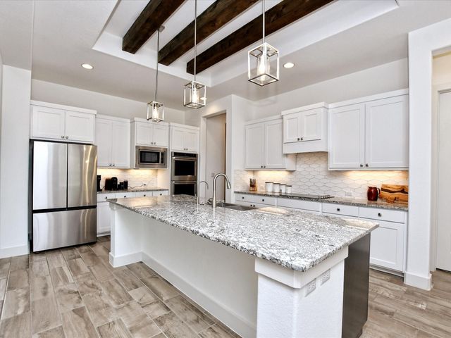 113 Tesoro Perdido CV, Liberty Hill, TX 78642