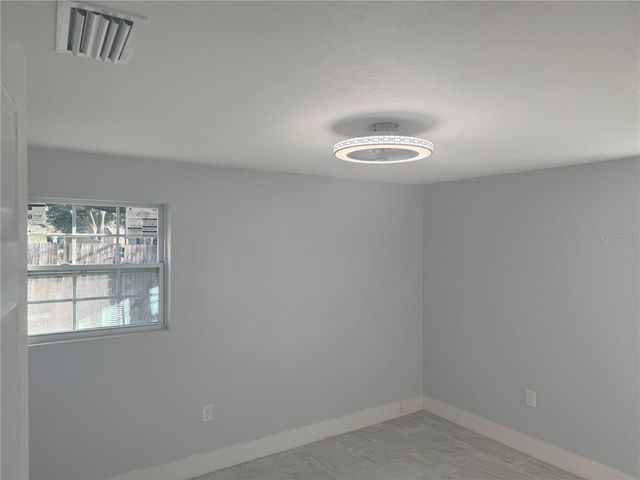 135 BOB THOMAS CIRCLE, Sanford, FL 32771