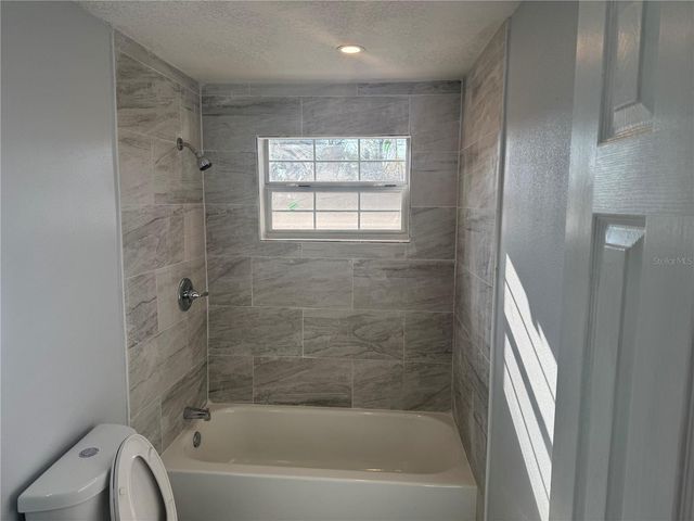 135 BOB THOMAS CIRCLE, Sanford, FL 32771