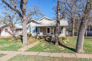 703 E 21st Street, Cisco, TX 76437