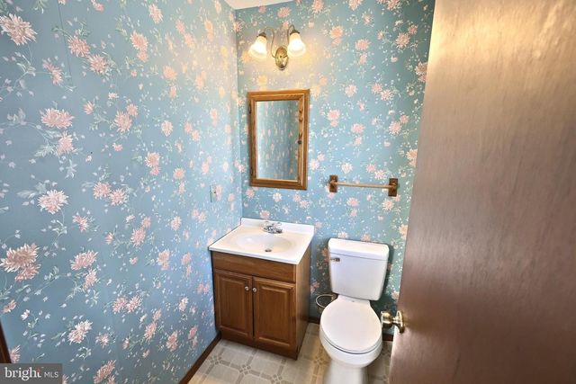 98 SCHOFIELD DR, East Berlin, PA 17316