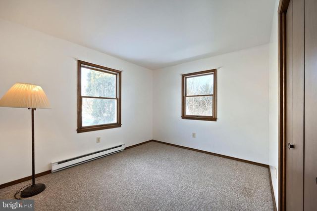 98 SCHOFIELD DR, East Berlin, PA 17316