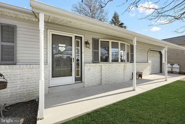 98 SCHOFIELD DR, East Berlin, PA 17316