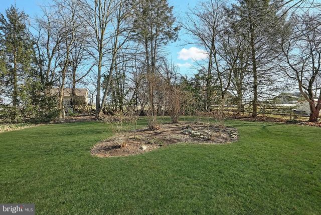 98 SCHOFIELD DR, East Berlin, PA 17316