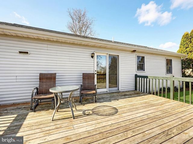 98 SCHOFIELD DR, East Berlin, PA 17316