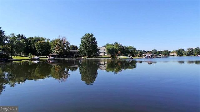 98 SCHOFIELD DR, East Berlin, PA 17316