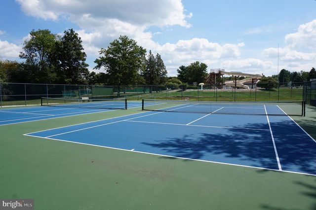 98 SCHOFIELD DR, East Berlin, PA 17316